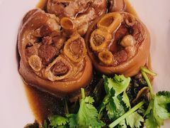 -Kha Mu Charoensang(Silom)