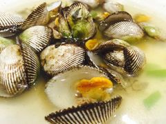 -赶海部落海鲜城(海阳路店)