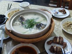 -天乐农家鱼头王(天目湖店)