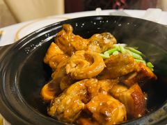 豆腐生蚝煲-唐阁(香港朗廷酒店)