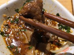 香菜牛肉-袁记串串香(梁家巷店)