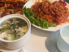 -乔家小院•非遗驴肉•本地小海鲜(滨河路店)