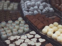 -Laderach 莱德拉(上海环贸iapm店)