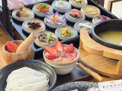 -桥香园过桥米线(国贸店)