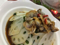 -地方名吃海鲜大馅蒸饺(北戴河店)