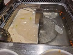 -海底捞火锅(关山保利店)