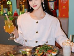 -SHADOWS•Bistro&Eatery(安福路店)