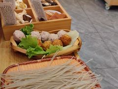 -阿婆情腊排骨火锅(金虹路店)