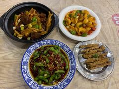 -江城燕子大排档(江汉路步行街店)