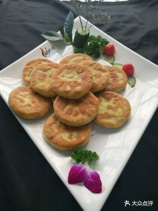 蜀芳珍火锅(总店)沙枣面小米饼图片