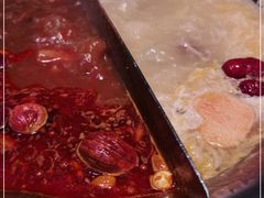 -湊湊火锅·茶憩(杭州湖滨银泰in77店)