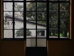 -Nathalie Djurberg与Hans Berg“牛皮纸包裹的月亮”-Prada荣宅当季展览