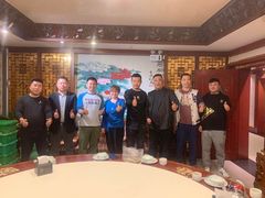 -鑫巴蜀小镇 · 水煮鱼专研店(玉桥店)