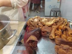 -谢记素红大肠店(新民路店)