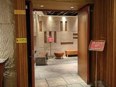 -萨拉伯尔(燕莎友谊商城店)