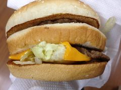 巨无霸-麦当劳(静安寺店)