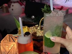 -TZ House音乐现场(来福士中心店)