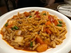 -大巴扎的姑娘(荣盛时代广场店)