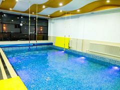 -爱乐游亲子游泳俱乐部