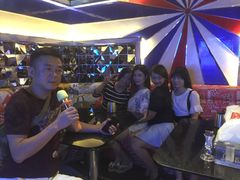 -蓝色派对KTV(聚然广场店)