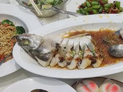 -万龙洲海鲜(大兴绿地缤纷城店)