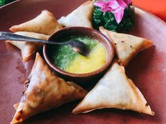 缅式羊肉三角饼-花马天堂云南餐厅 Lost Heaven(外滩店)