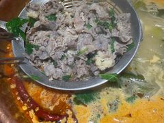 -洱火云南酸菜牛肉火锅(石景山当代商城店)