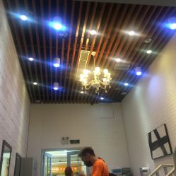 -SIX Hair Consultant