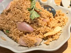 -大头虾越式风味餐厅(光明广场店)