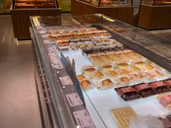 -超港·蛋糕面包(国购店)