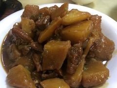 土豆烧牛腩-华春餐馆(鱼山路店)