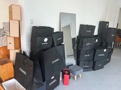 -聚云奢二手奢侈品黄金手表包包回收·中古店(三里屯总店)