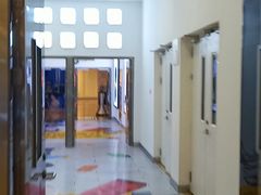 -王府井百货熙地港店