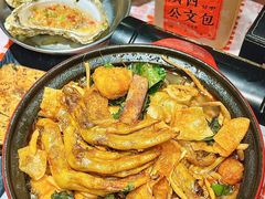 -威记烧嘢·南宁烧烤·超级生牛(绿地店)
