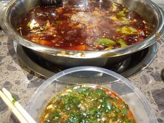 -肖肖酸萝卜鱼火锅(总店)