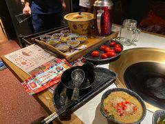 -哥老官重庆美蛙鱼头(西湖银泰十一哥店)