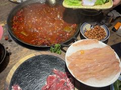 -旧街市鲜货老火锅(大光路店)