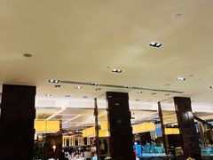 -盛宴标帜西餐厅龙虾.鲍鱼•牛排(重庆喜来登大酒店)