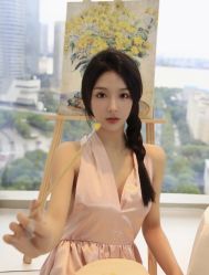 -丝语萱形象