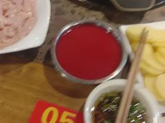 -尹家院子老火锅(融创白象街店)