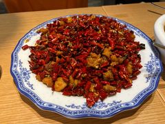 -渝信川菜 · 川味家常菜(财富购物中心店)