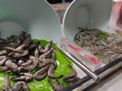 -四囍码头海鲜烧烤自助火锅(外滩南京东路悦荟广场店)