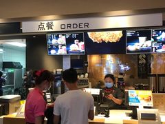 -麦当劳(沙井京基百纳广场店)