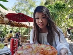 -乌托邦酒吧和餐厅