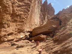 -天山神秘大峡谷