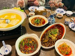 -顺兴老茶馆·精品川菜(世纪城店)