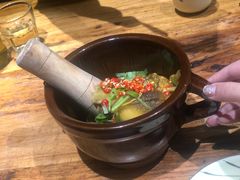 -老滇山寨•云南特色菜•地方菜•民族风情歌舞表演(金碧店)