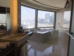 -上海外滩茂悦大酒店