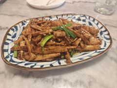 油焖嫩芽竹笋-中8楼风尚云南菜(颐堤港店)