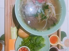 -越弥越南传统美食馆